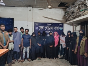 নোয়াখালীতে আবাসিক হোটেলে ডিবির অভিযানে গ্রেপ্তার ১২  